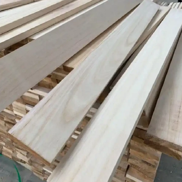 Paulownia Wood Chamfer csíkok